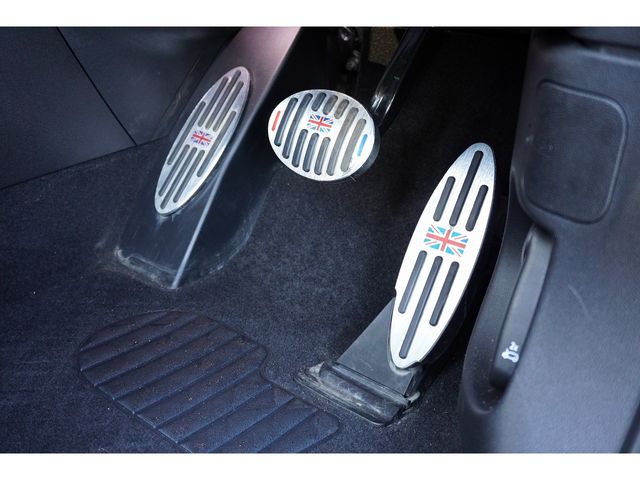 BMW MINI COOPER D CROSSO 2023 Image 31