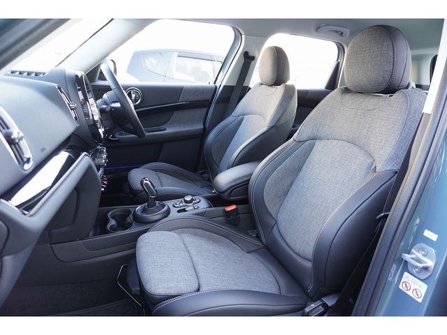 BMW MINI COOPER D CROSSO 2023 Image 31