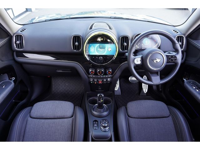 BMW MINI COOPER D CROSSO 2023 Image 31