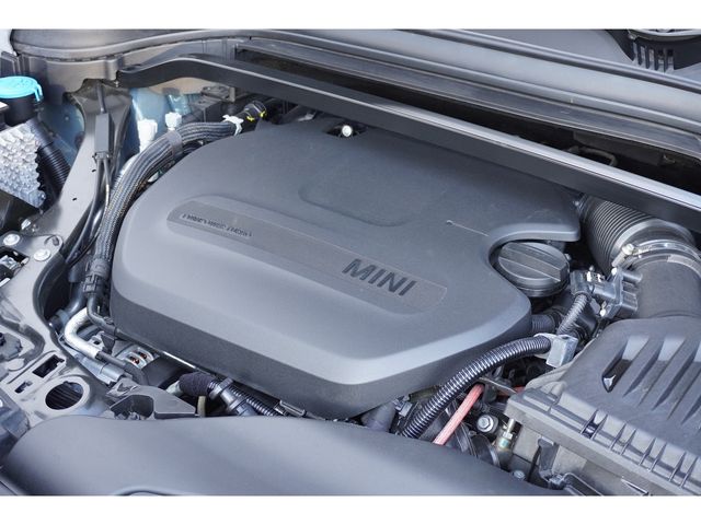 BMW MINI COOPER D CROSSO 2023 Image 31