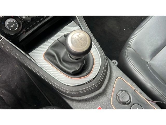 PEUGEOT RCZ 2015 Image 31