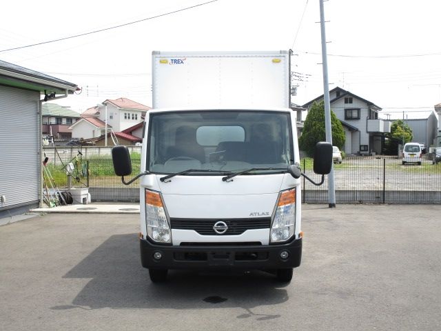 NISSAN ATLAS 2015 Image 31