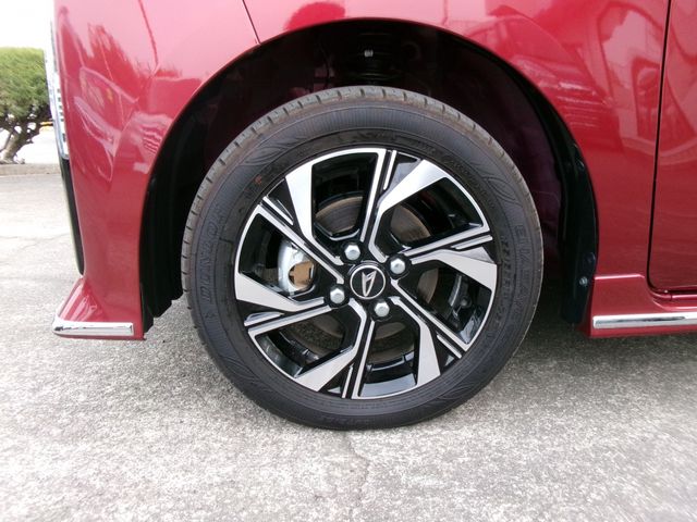 DAIHATSU TANTO CUSTOM 2024 Image 31