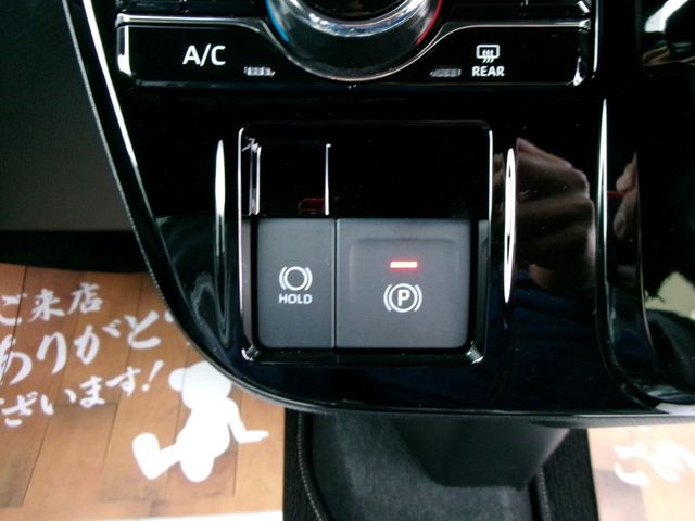 DAIHATSU TANTO CUSTOM 2024 Image 31