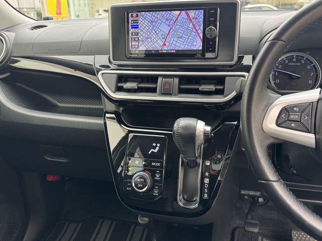 DAIHATSU CAST ACTIVA 2017 Image 31