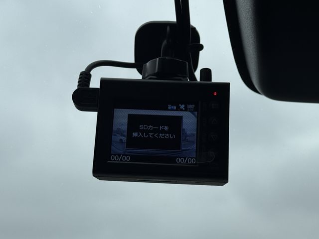 DAIHATSU CAST ACTIVA 2017 Image 31