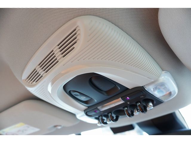 BMW MINI COOPER D CROSSO 2022 Image 31