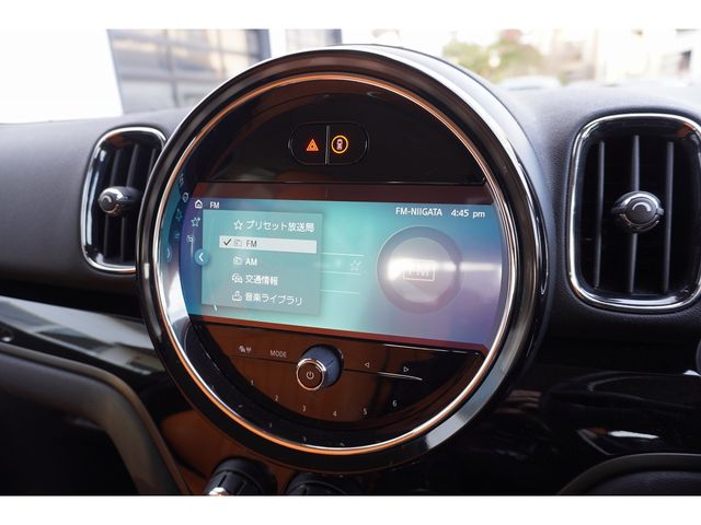 BMW MINI COOPER D CROSSO 2022 Image 31