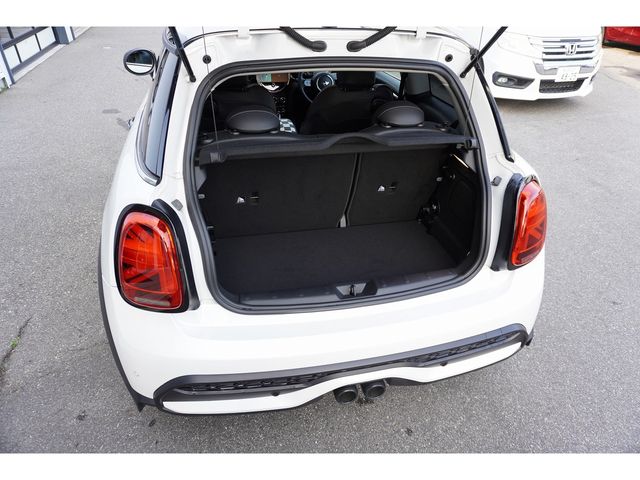 BMW MINI COOPER S 2023 Image 31