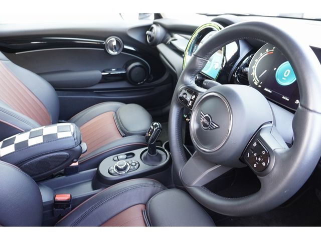 BMW MINI COOPER S 2023 Image 31