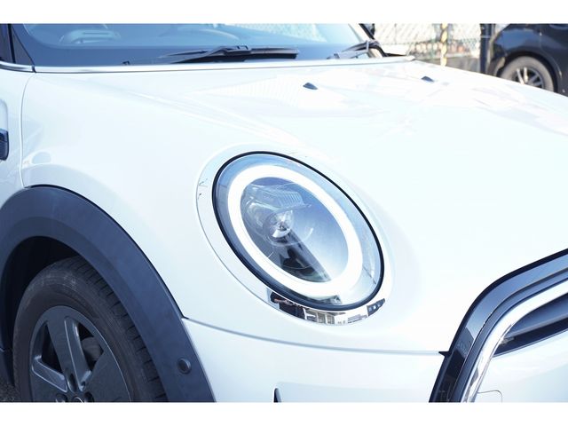 BMW MINI COOPER 5DOOR 2023 Image 31