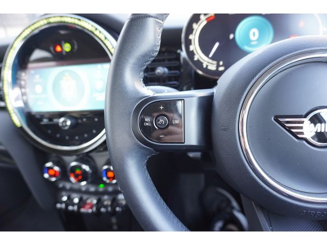 BMW MINI COOPER 5DOOR 2023 Image 31