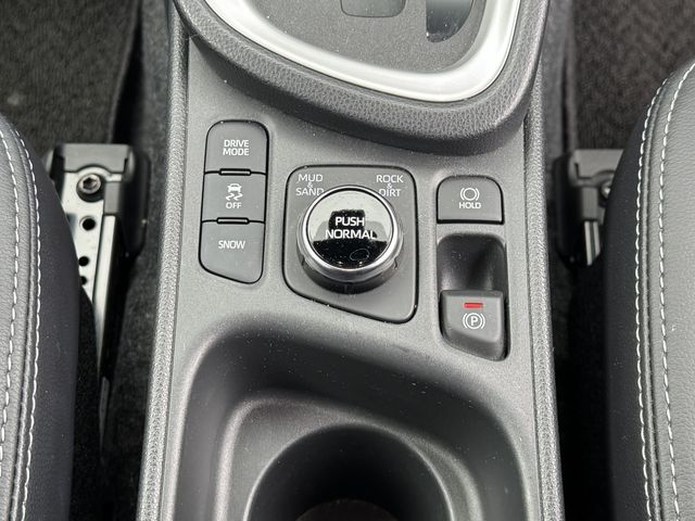 TOYOTA YARIS CROSS 2023 Image 31