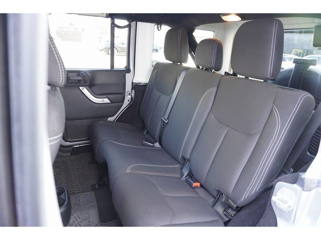 JEEP WRANGLER UNLIMI 2018 Image 31