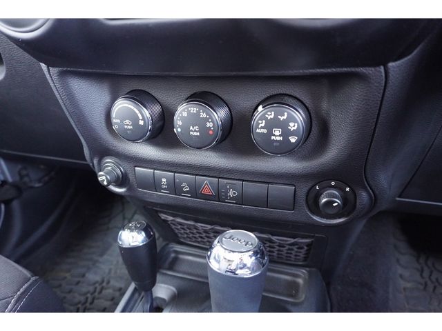 JEEP WRANGLER UNLIMI 2018 Image 31