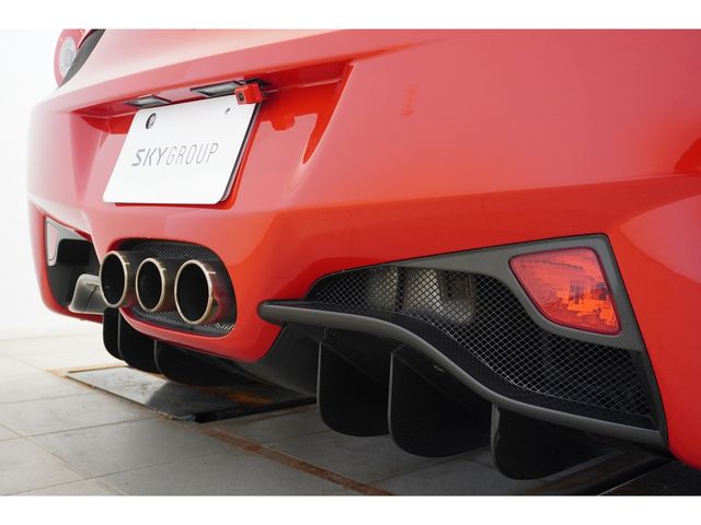 FERRARI 458 ITALIA 2010 Image 31