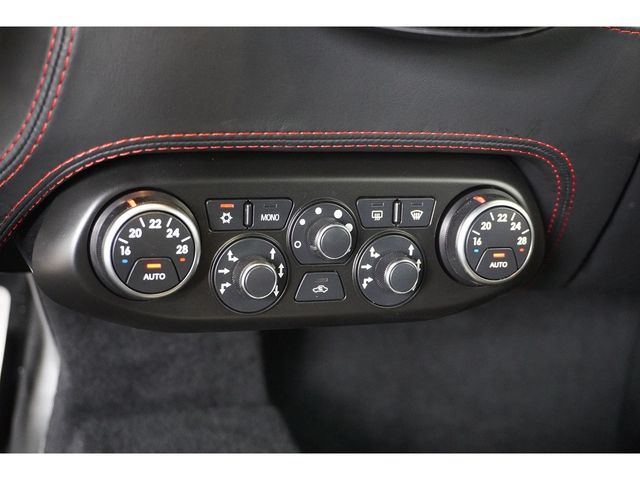 FERRARI 458 ITALIA 2010 Image 31