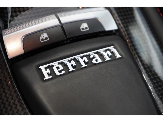 FERRARI 458 ITALIA 2010 Image 31