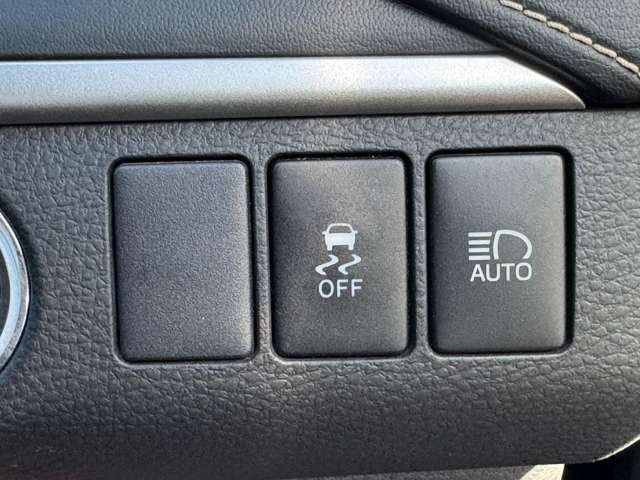 TOYOTA HARRIER 2WD 2014 Image 31