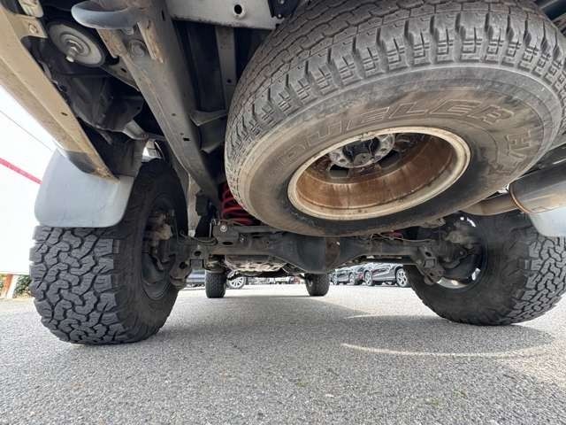 TOYOTA HILUXSURF WAGON 2WD 2009 Image 31