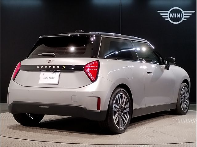 BMW MINI COOPER 2024 Image 31