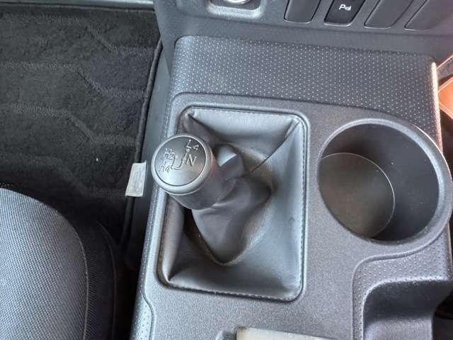 TOYOTA FJ CRUISER 4WD 2011 Image 31