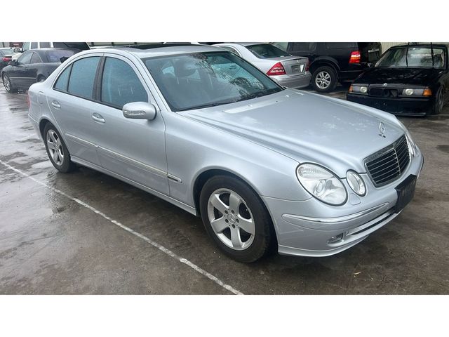 MERCEDES BENZ E CLAS 2005 Image 31