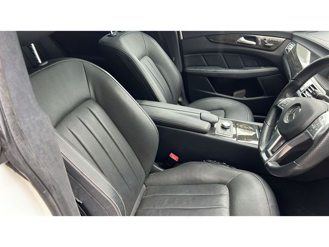 MERCEDES BENZ CLS CL 2013 Image 31