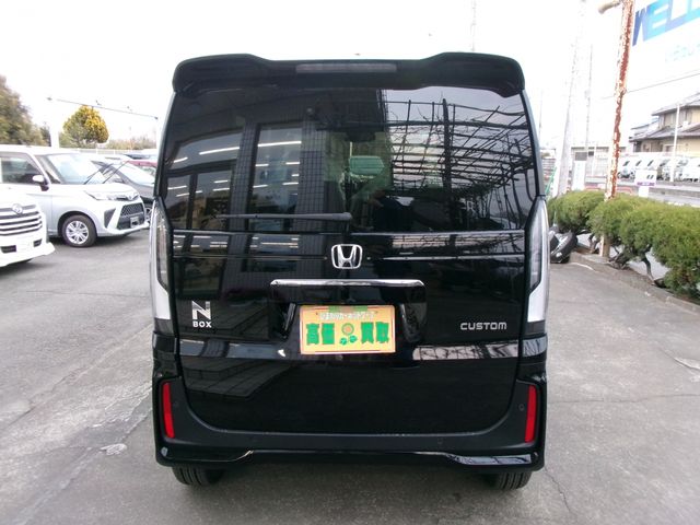 HONDA N BOX CUSTOM 2026 Image 31