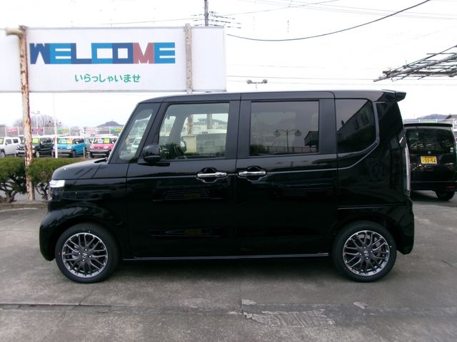 HONDA N BOX CUSTOM 2026 Image 31