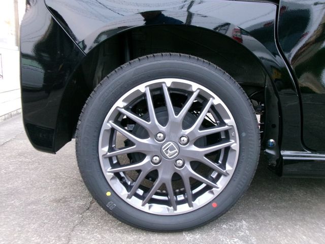 HONDA N BOX CUSTOM 2026 Image 31