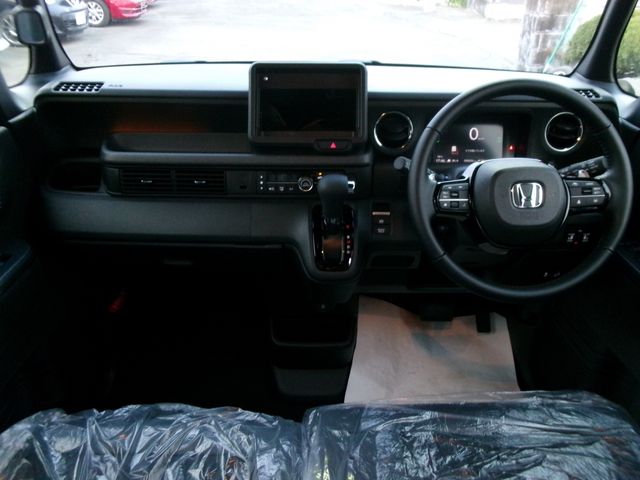 HONDA N BOX CUSTOM 2026 Image 31