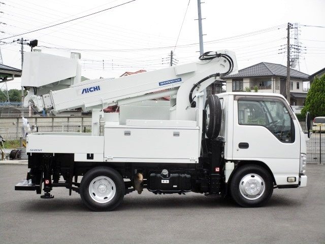 ISUZU ELF 2012 Image 31