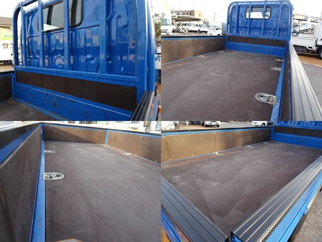 TOYOTA DYNA 2018 Image 31