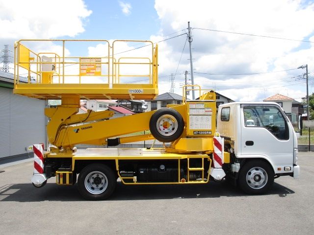 ISUZU ELF 2018 Image 31