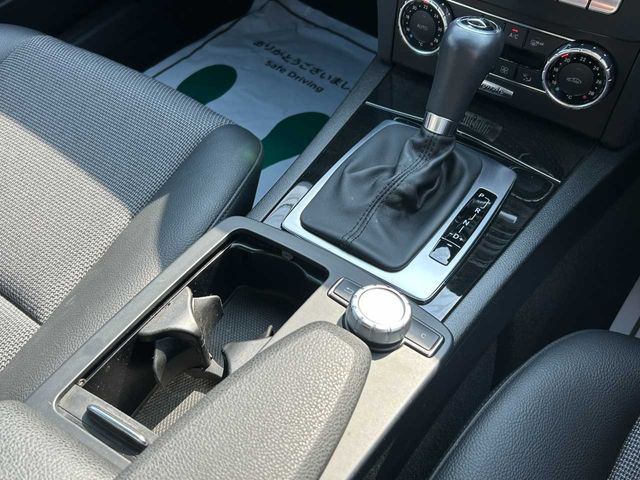 MERCEDES BENZ C CLAS 2012 Image 31