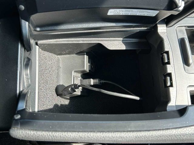 MERCEDES BENZ C CLAS 2012 Image 31