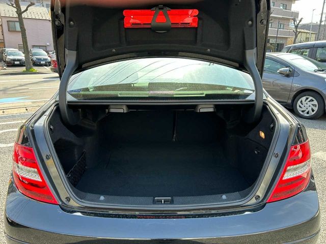 MERCEDES BENZ C CLAS 2012 Image 31