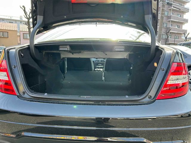 MERCEDES BENZ C CLAS 2012 Image 31