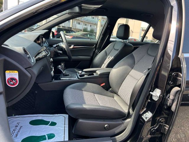 MERCEDES BENZ C CLAS 2012 Image 31