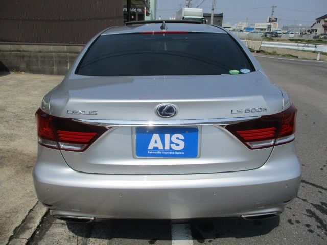 TOYOTA LEXUS LS600H 2014 Image 31