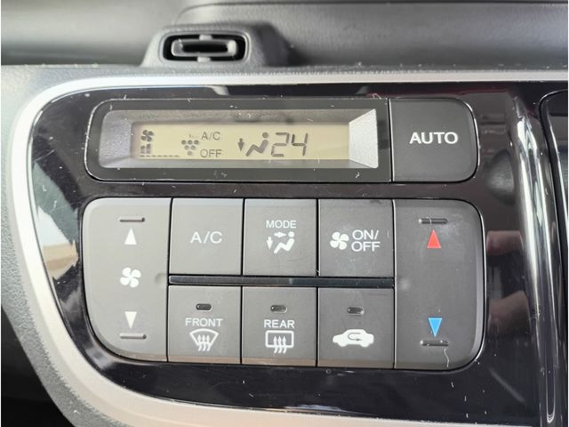 HONDA N BOX CUSTOM 2014 Image 31