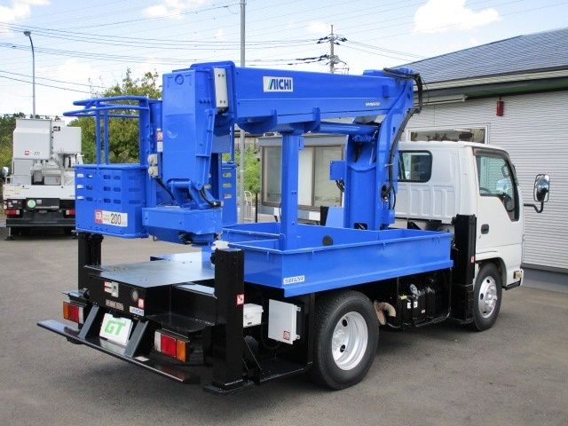 ISUZU ELF 2014 Image 31