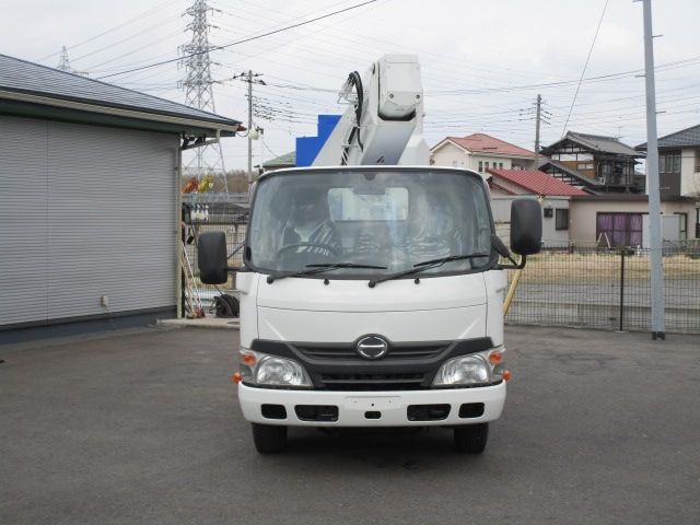 HINO DUTRO 2016 Image 31