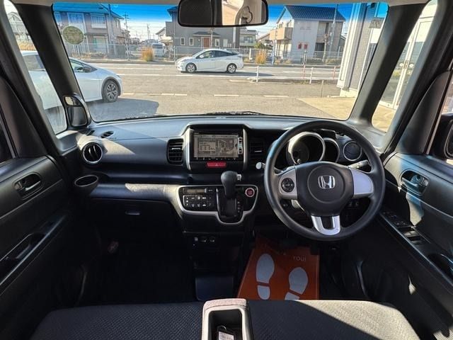 HONDA N BOX 2013 Image 31