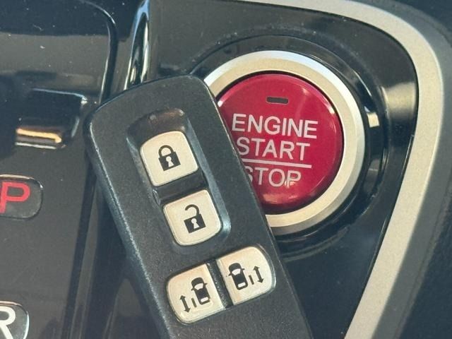 HONDA N BOX 2013 Image 31