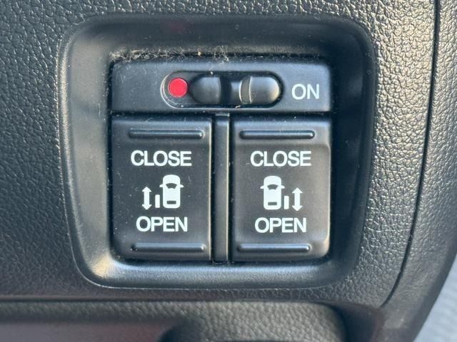 HONDA N BOX 2013 Image 31