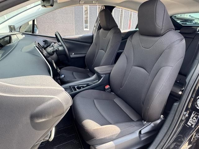 TOYOTA PRIUS 2019 Image 31