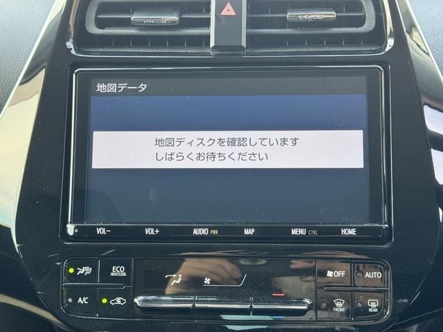 TOYOTA PRIUS 2019 Image 31