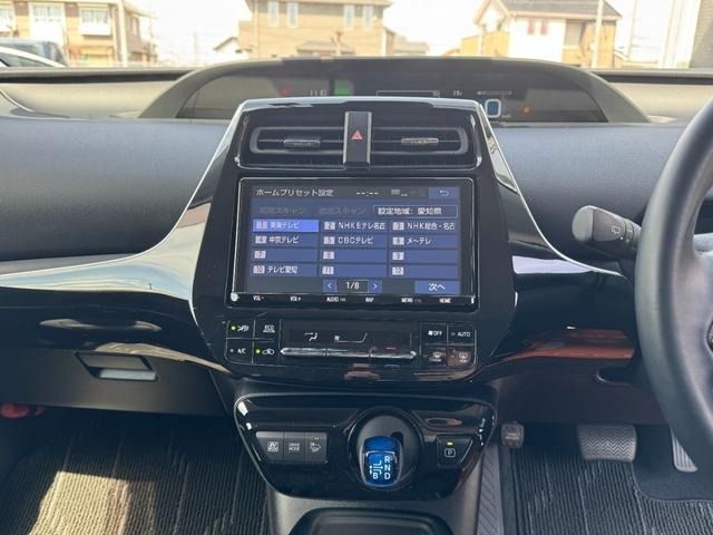 TOYOTA PRIUS 2019 Image 31